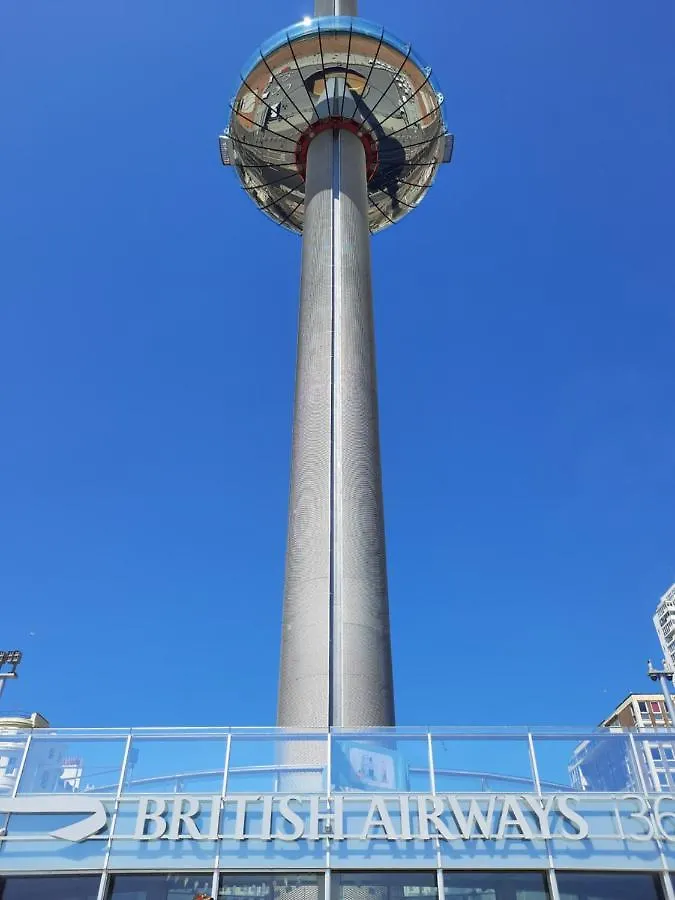 99 Steps To The Sea Apartment Brighton 0*,
